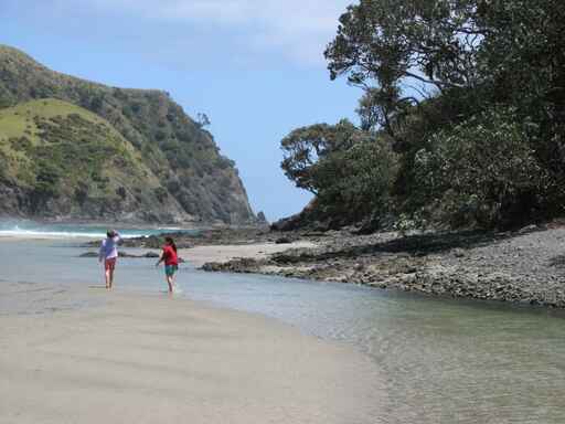 Te Paki Coastal Track - Tapotupotu Bay to Cape Reinga