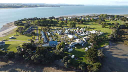 Clarks Beach Holiday Park