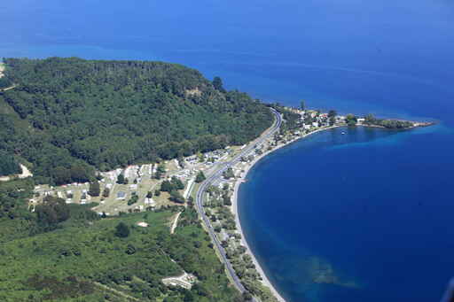 Motutere Bay TOP 10 Holiday Park 