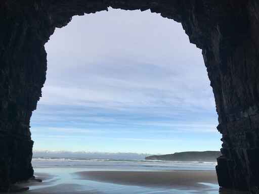 Cathedral Caves Walk - Waipati Beach Scenic Reserve