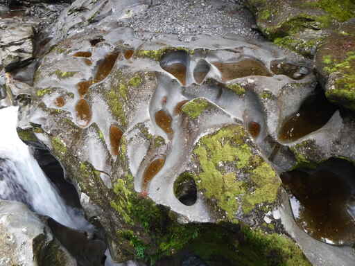 The Chasm - Milford Road - Fiordland National Park