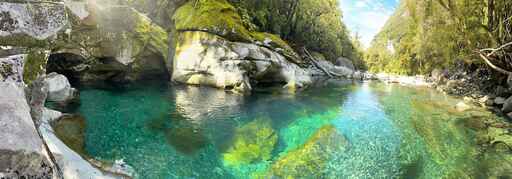 The Chasm - Milford Road - Fiordland National Park